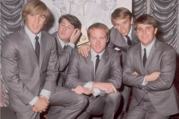 Top 10 Beach Boys Songs for Ultimate Summer Vibes