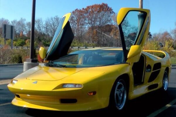 Top 10 Failed Car Companies That Shocked Everyone