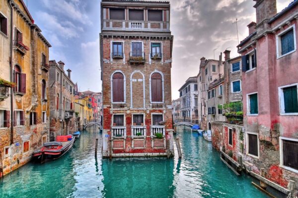 Top 10 Romantic City Breaks