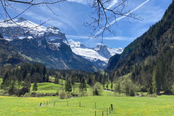 Top 10 Places to Visit in Switzerland That Look Unreal