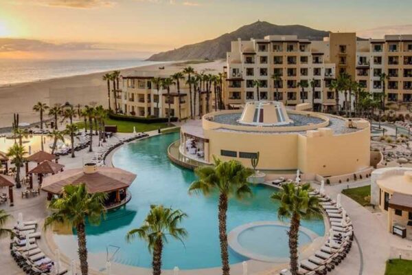 Top 10 Luxury Hotels in Cabo San Lucas
