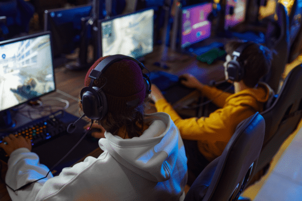 Top 10 Esports Games Dominating the World
