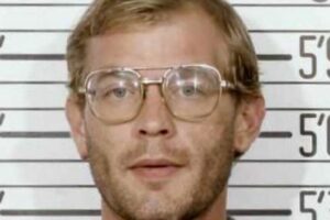 Top 10 Most Dangerous Criminals in History