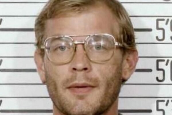 Top 10 Most Dangerous Criminals in History