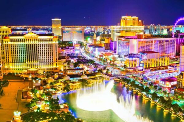 Top 10 Things to Do in Las Vegas for First-Time Visitors
