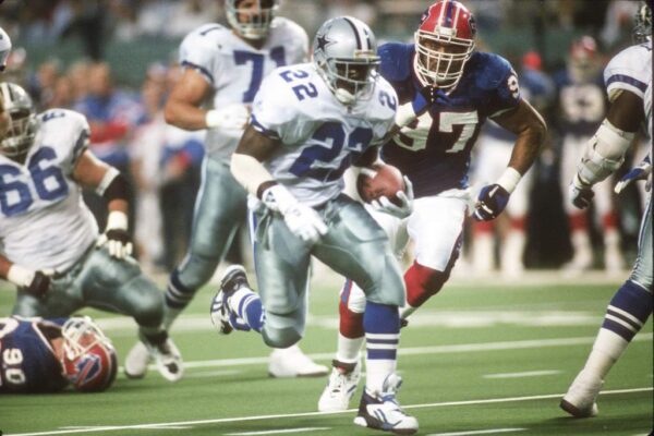Top 10 Greatest Running Backs of All Time Ranked