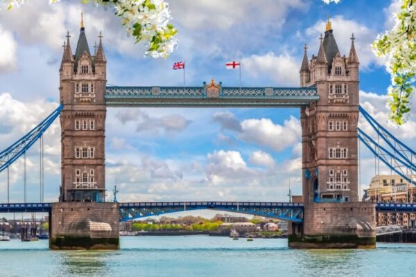 London’s Top 10 Tourist Places & Things to Do This Year