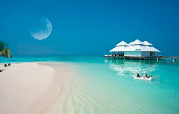 Top 10 Most Romantic Beaches in the World