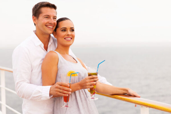 Top 10 Romantic Activities for Couples Traveling