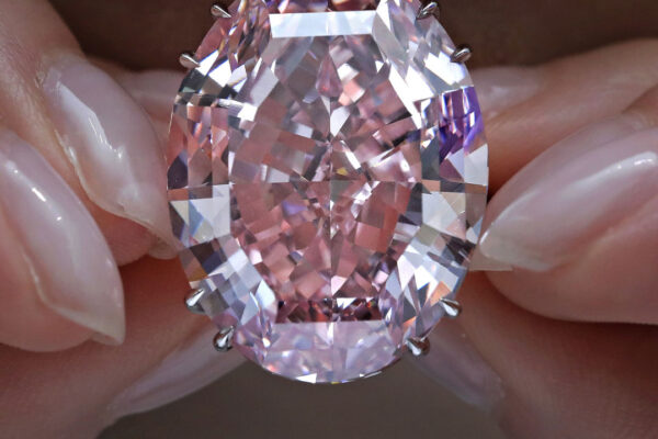 Top 10 Most Expensive Jewelry Pieces Ever Sold