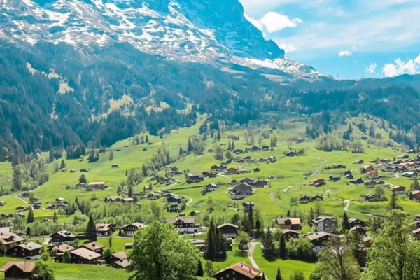 Top 10 Must-Visit Places in Switzerland (Nature Paradise)