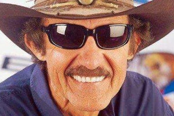 Top 10 NASCAR Drivers of All Time Ranked