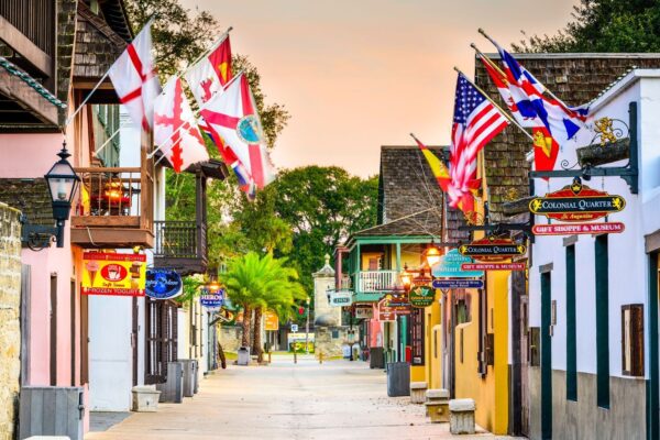 Top 10 Downtowns in America You Must Visit