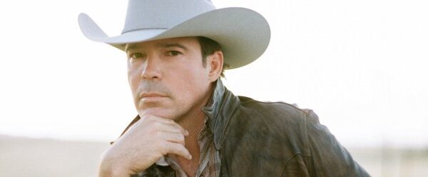 Clay Walker’s Top 10 Songs Every Country Fan Needs