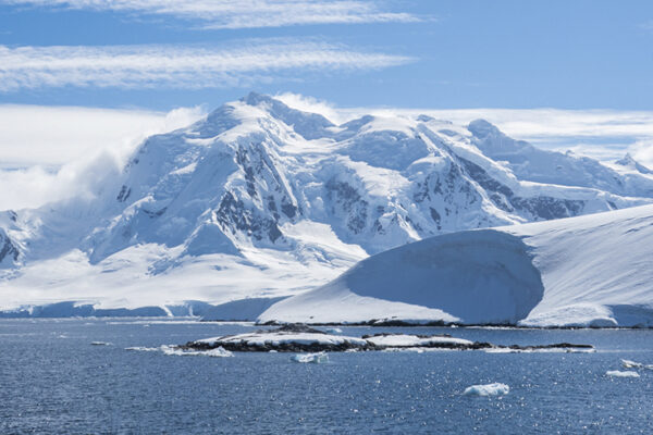 Top 10 Coldest Places on Earth Ranked