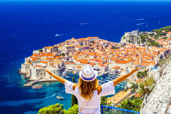 Top 10 Safest Countries for Solo Travelers