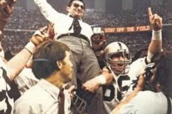 Joe Paterno’s Record vs Top 10 Teams – Historic Comparison