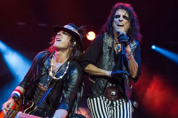 Top 10 Alice Cooper & Alice in Chains Songs That Rock Forever