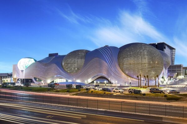 World’s Top 10 Biggest Malls: Shopping Heaven Ranked